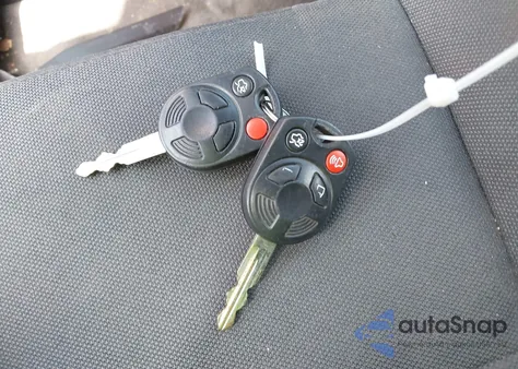 2011 Ford Escape Xlt z USA, uszkodzony, nr VIN 1FMCU0DG1BKC70141